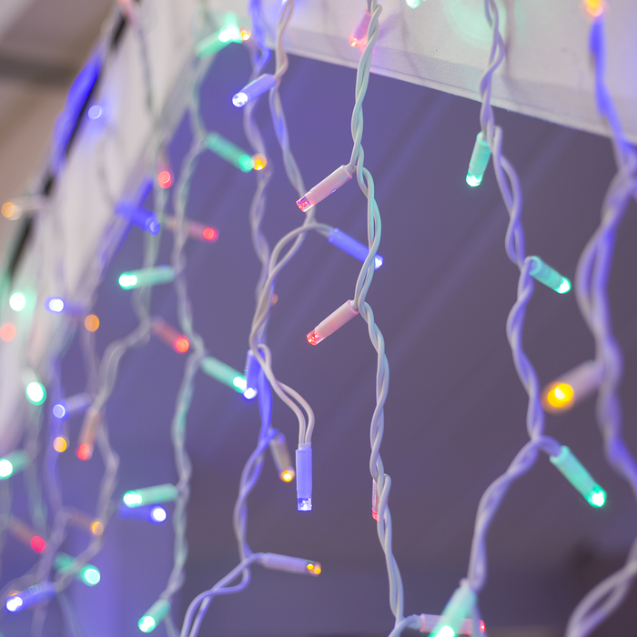 фото Гирлянда Айсикл (бахрома) светодиодный, 3 х 0,6 м, Белый провод "КАУЧУК", 230 В, диоды Мульти RGB, 88 LED 